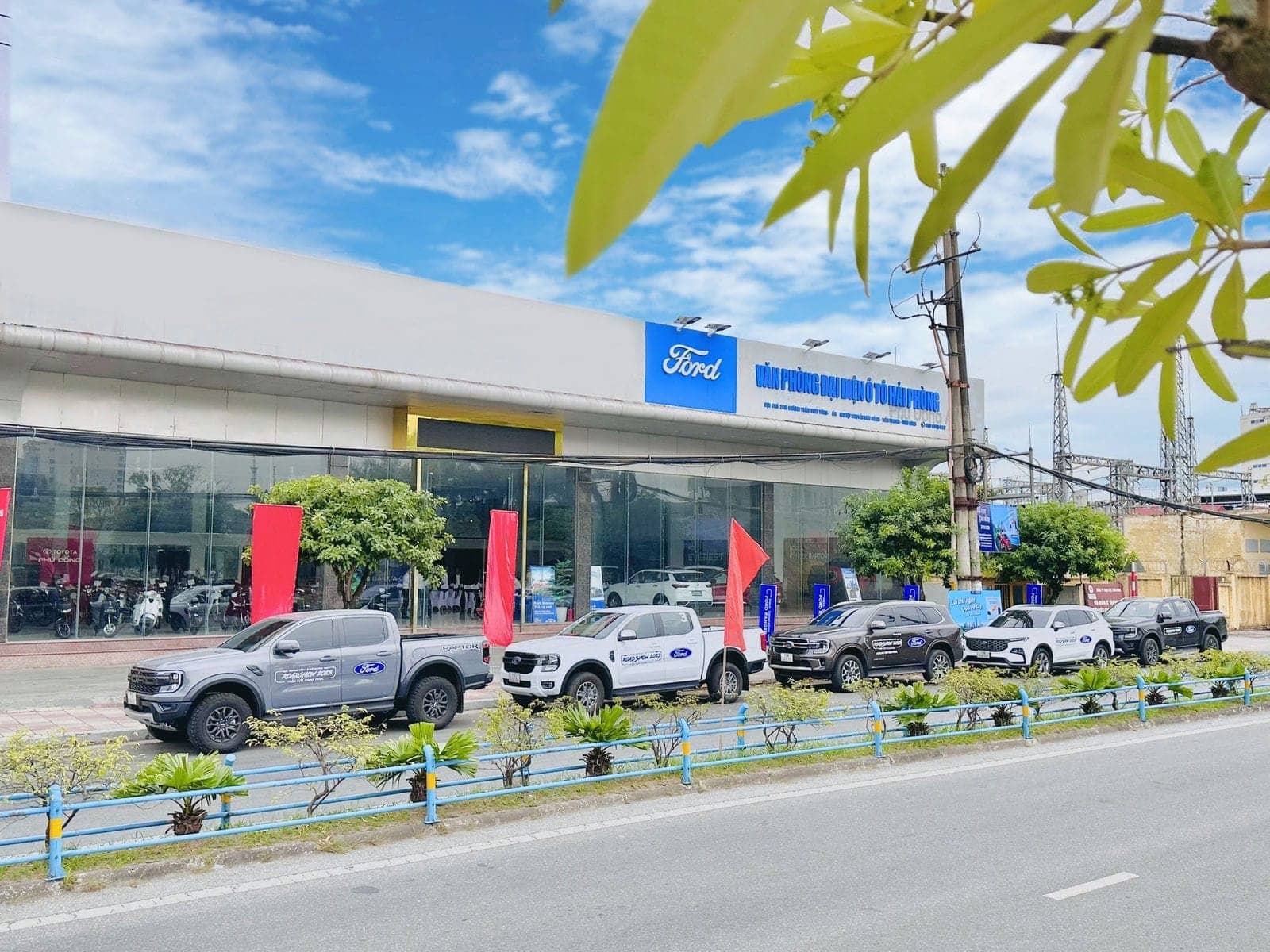 Ford Thai Binh 2 Ford